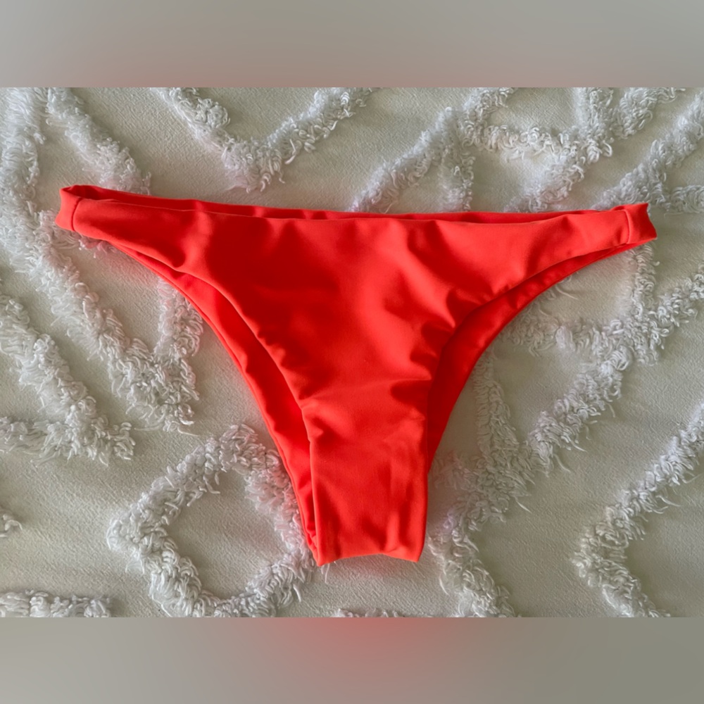 MIKOH size medium bikini bottom. Bright orange.